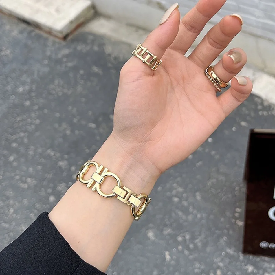 Dior‑Style Metal Chain Strap for Apple Watch (38–49 mm) | Vibelinkss